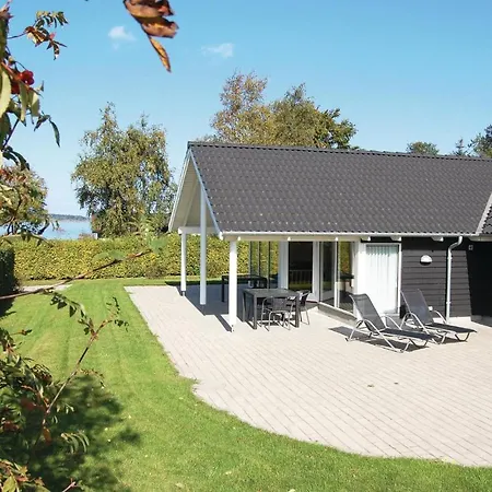 Σπίτι διακοπών Lovely In With House Sea View